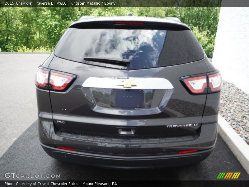 Tungsten Metallic / Ebony 2015 Chevrolet Traverse LT AWD