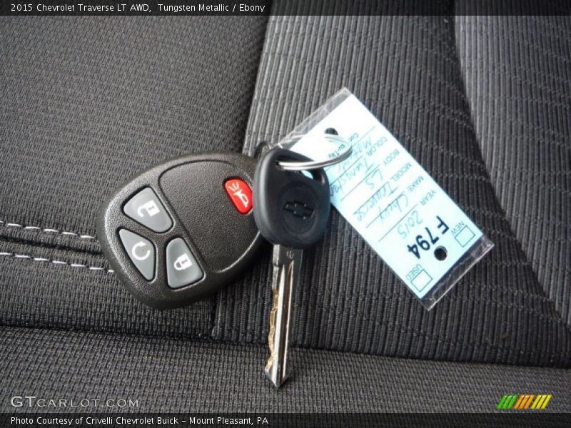 Tungsten Metallic / Ebony 2015 Chevrolet Traverse LT AWD