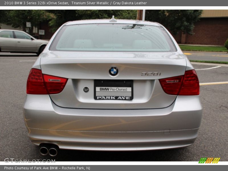 Titanium Silver Metallic / Gray Dakota Leather 2010 BMW 3 Series 328i xDrive Sedan