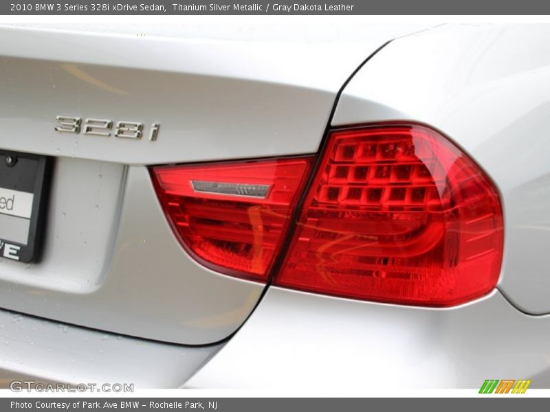 Titanium Silver Metallic / Gray Dakota Leather 2010 BMW 3 Series 328i xDrive Sedan