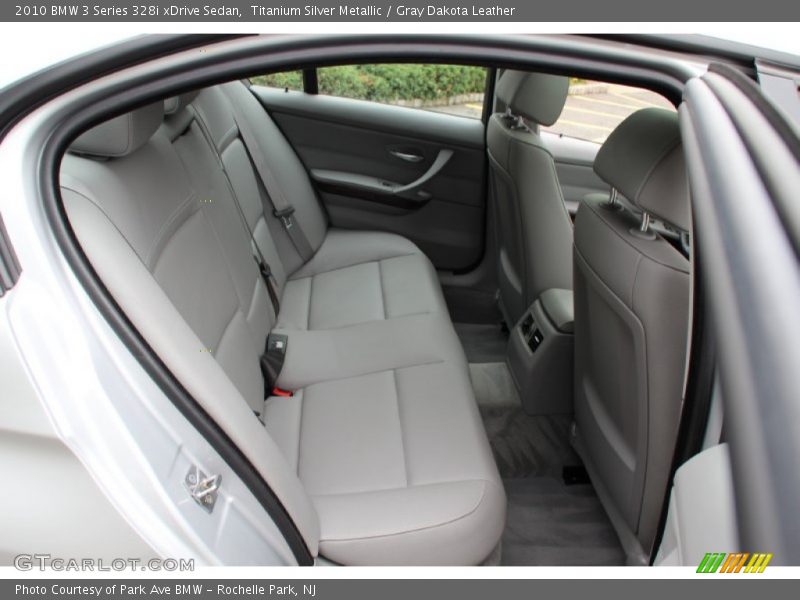 Titanium Silver Metallic / Gray Dakota Leather 2010 BMW 3 Series 328i xDrive Sedan
