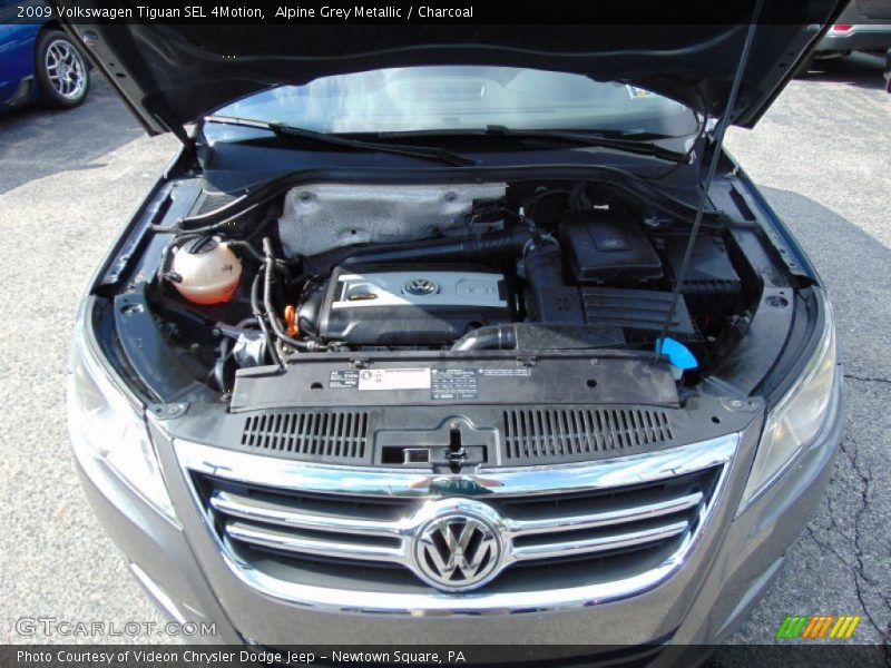 Alpine Grey Metallic / Charcoal 2009 Volkswagen Tiguan SEL 4Motion