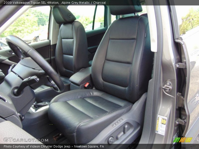 Alpine Grey Metallic / Charcoal 2009 Volkswagen Tiguan SEL 4Motion