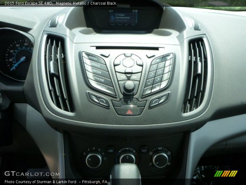 Magnetic Metallic / Charcoal Black 2015 Ford Escape SE 4WD
