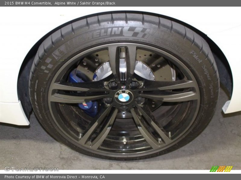 Alpine White / Sakhir Orange/Black 2015 BMW M4 Convertible