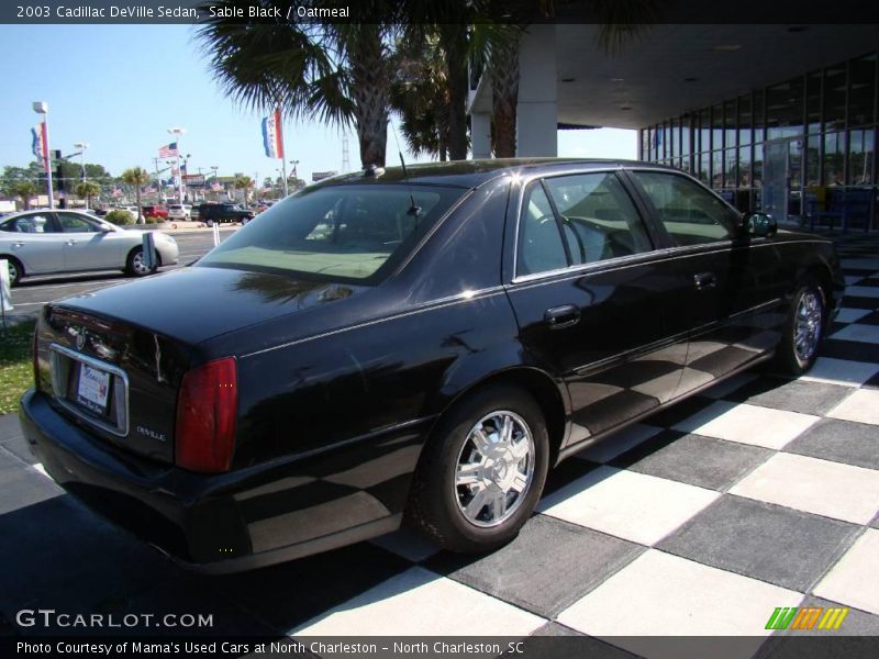 Sable Black / Oatmeal 2003 Cadillac DeVille Sedan