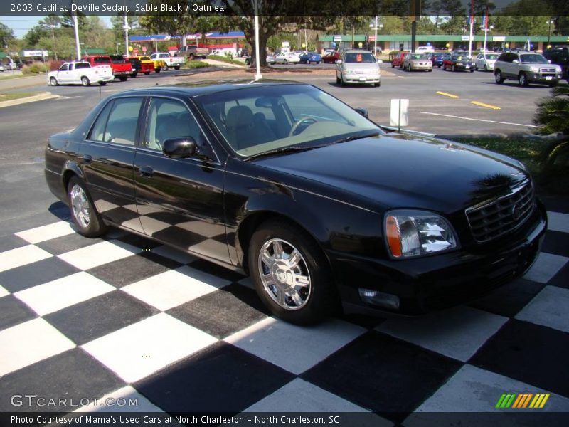 Sable Black / Oatmeal 2003 Cadillac DeVille Sedan