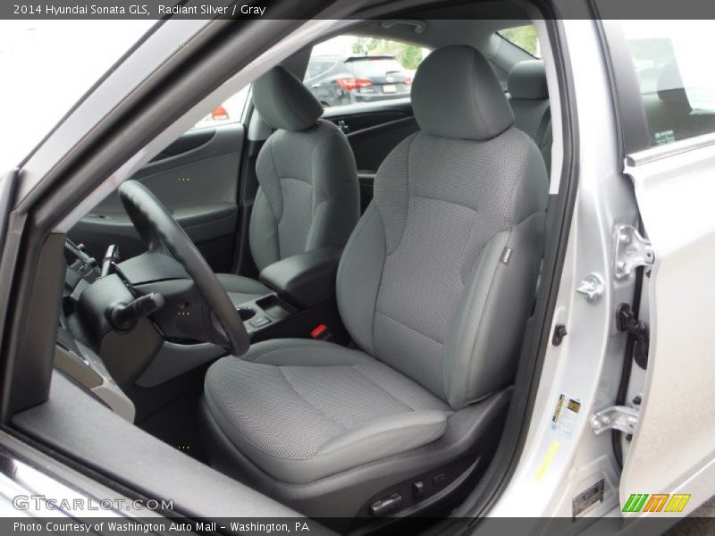 Radiant Silver / Gray 2014 Hyundai Sonata GLS