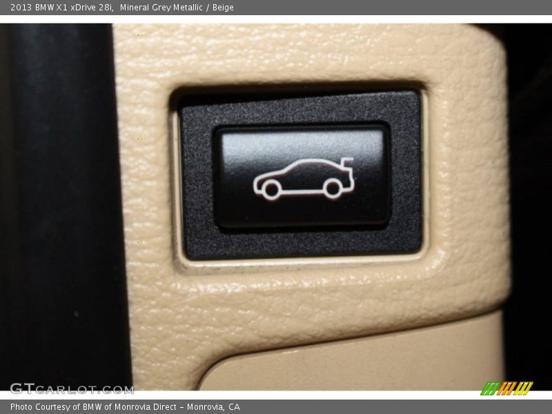 Mineral Grey Metallic / Beige 2013 BMW X1 xDrive 28i