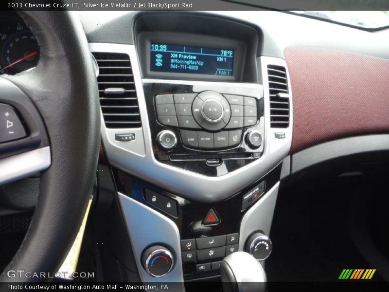 Silver Ice Metallic / Jet Black/Sport Red 2013 Chevrolet Cruze LT