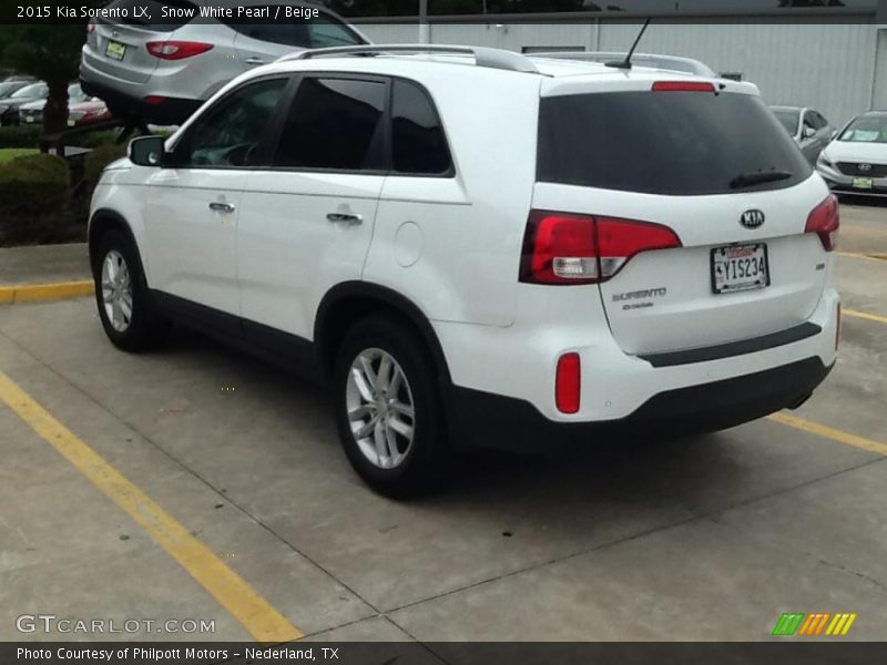 Snow White Pearl / Beige 2015 Kia Sorento LX