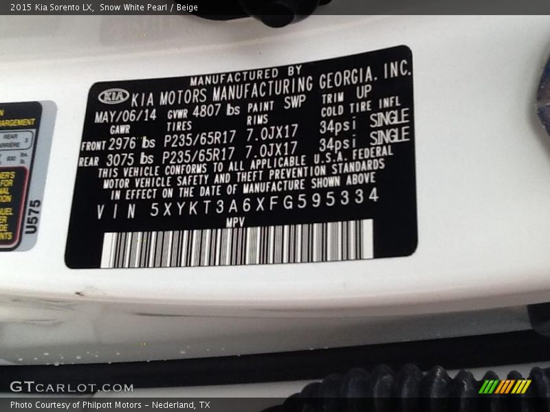 Snow White Pearl / Beige 2015 Kia Sorento LX