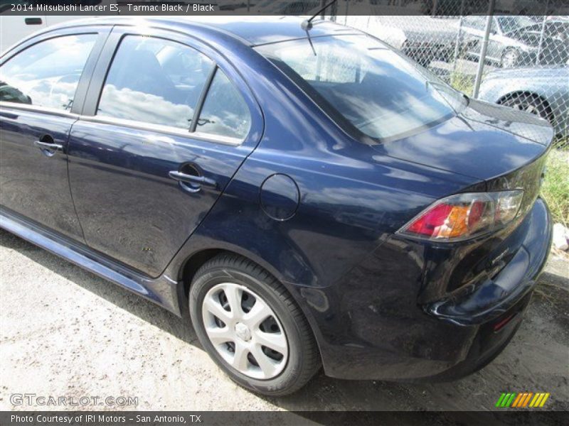 Tarmac Black / Black 2014 Mitsubishi Lancer ES