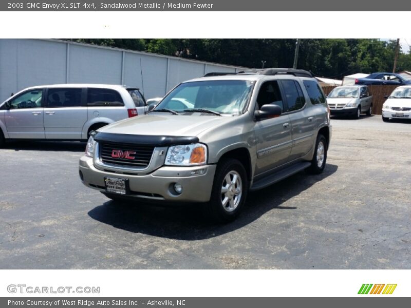 Sandalwood Metallic / Medium Pewter 2003 GMC Envoy XL SLT 4x4