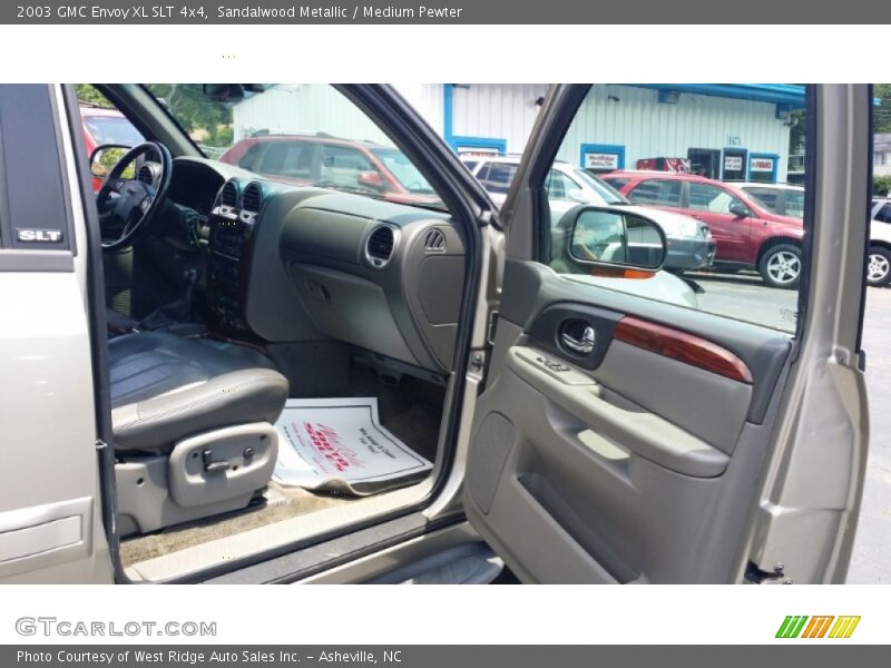 Sandalwood Metallic / Medium Pewter 2003 GMC Envoy XL SLT 4x4