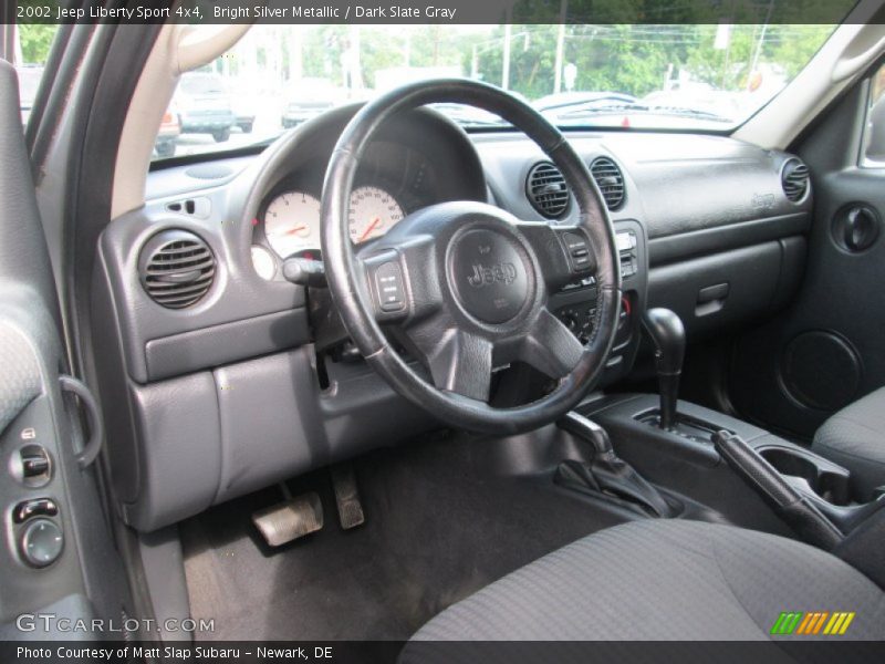 Bright Silver Metallic / Dark Slate Gray 2002 Jeep Liberty Sport 4x4