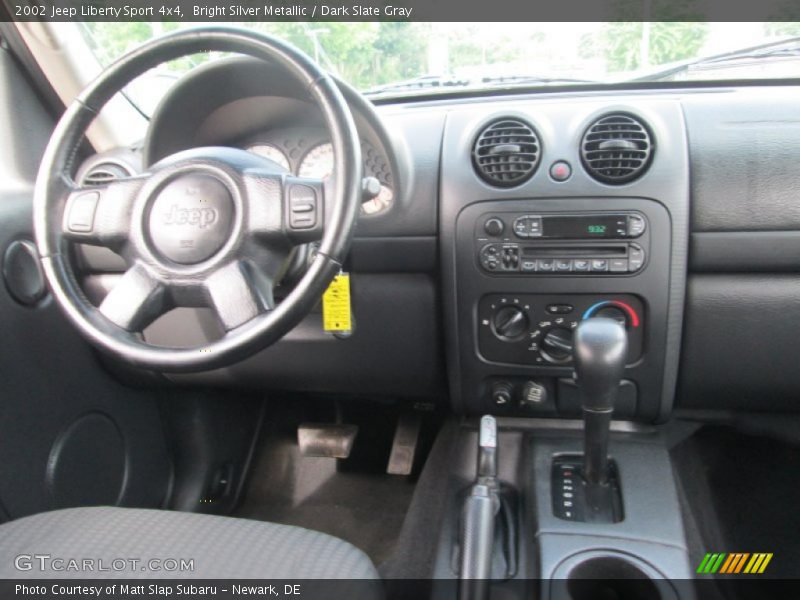 Bright Silver Metallic / Dark Slate Gray 2002 Jeep Liberty Sport 4x4