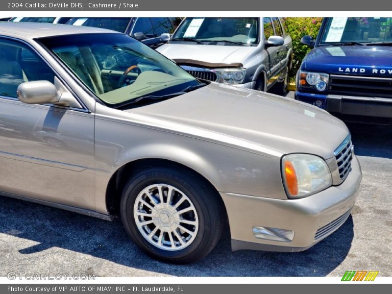 Cashmere / Shale 2004 Cadillac DeVille DHS