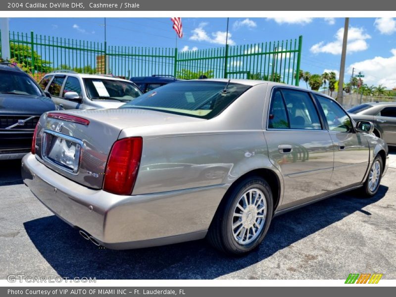 Cashmere / Shale 2004 Cadillac DeVille DHS