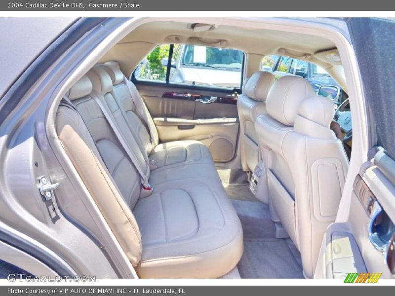 Cashmere / Shale 2004 Cadillac DeVille DHS