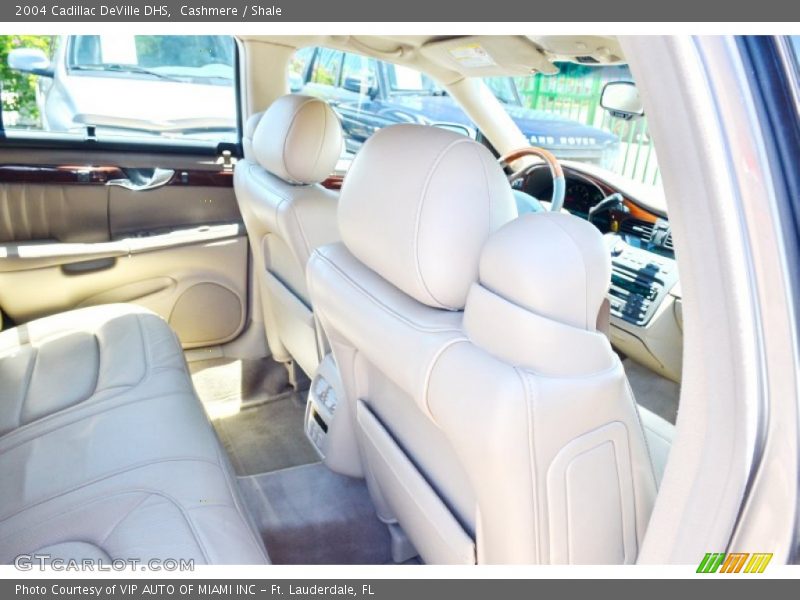 Cashmere / Shale 2004 Cadillac DeVille DHS