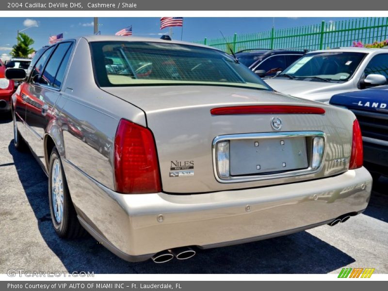 Cashmere / Shale 2004 Cadillac DeVille DHS