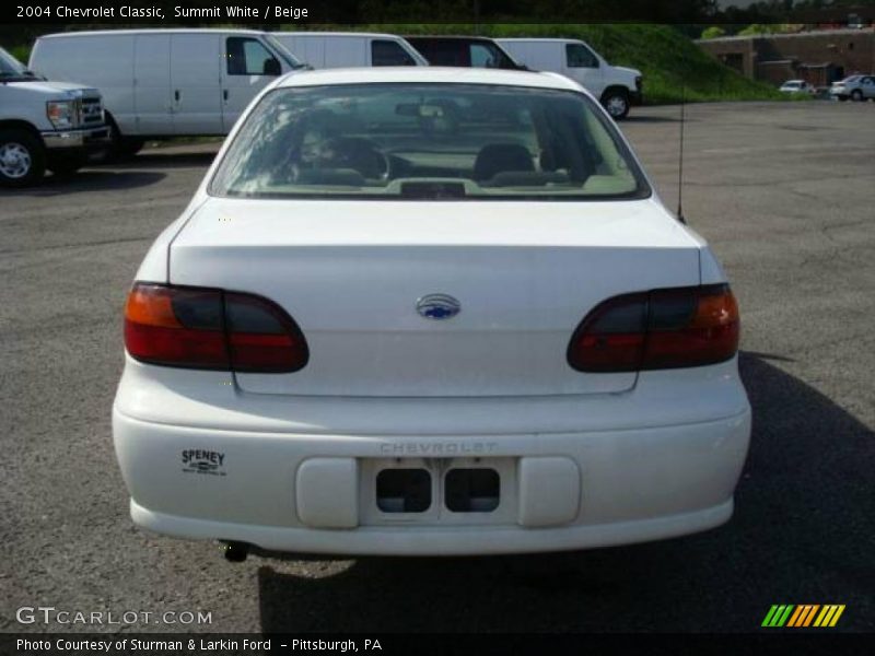 Summit White / Beige 2004 Chevrolet Classic