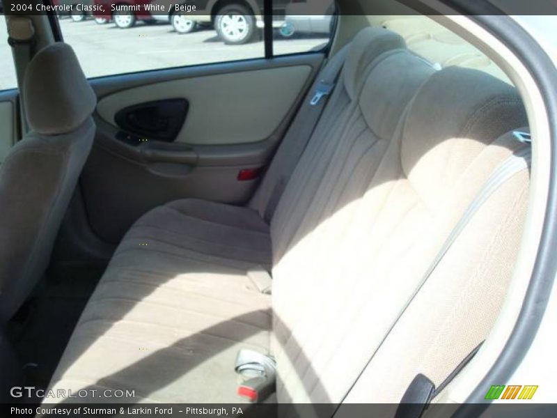 Summit White / Beige 2004 Chevrolet Classic