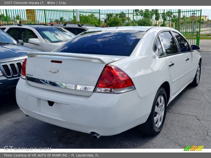 White / Gray 2007 Chevrolet Impala LT