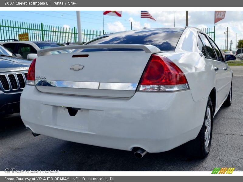 White / Gray 2007 Chevrolet Impala LT