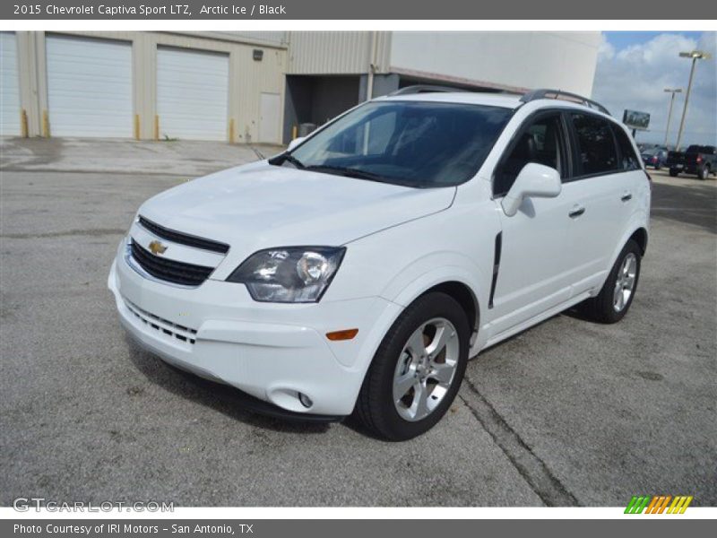 Arctic Ice / Black 2015 Chevrolet Captiva Sport LTZ
