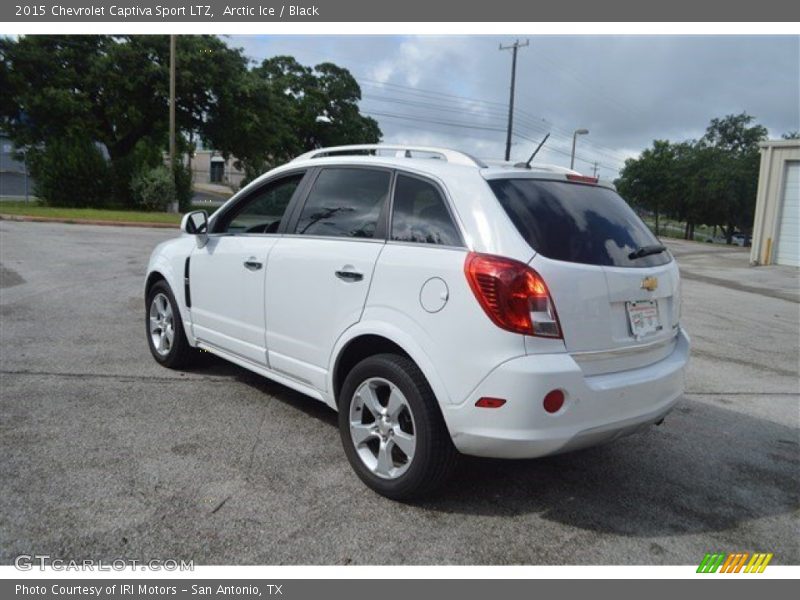 Arctic Ice / Black 2015 Chevrolet Captiva Sport LTZ