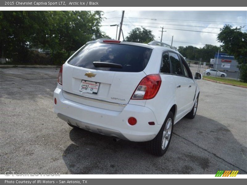 Arctic Ice / Black 2015 Chevrolet Captiva Sport LTZ