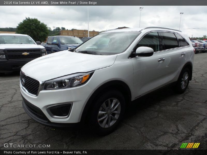 Snow White Pearl / Stone Beige 2016 Kia Sorento LX V6 AWD