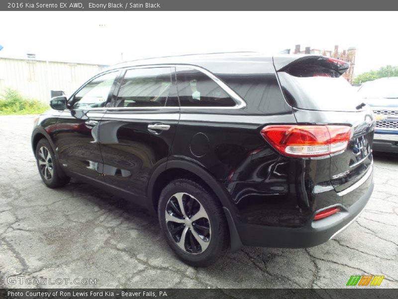 Ebony Black / Satin Black 2016 Kia Sorento EX AWD