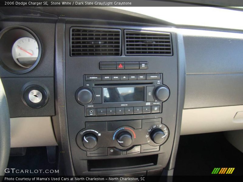 Stone White / Dark Slate Gray/Light Graystone 2006 Dodge Charger SE