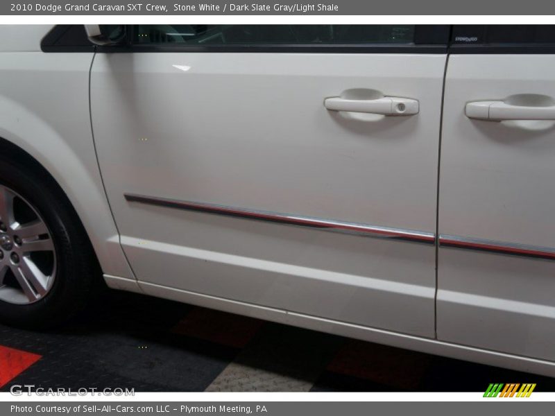 Stone White / Dark Slate Gray/Light Shale 2010 Dodge Grand Caravan SXT Crew