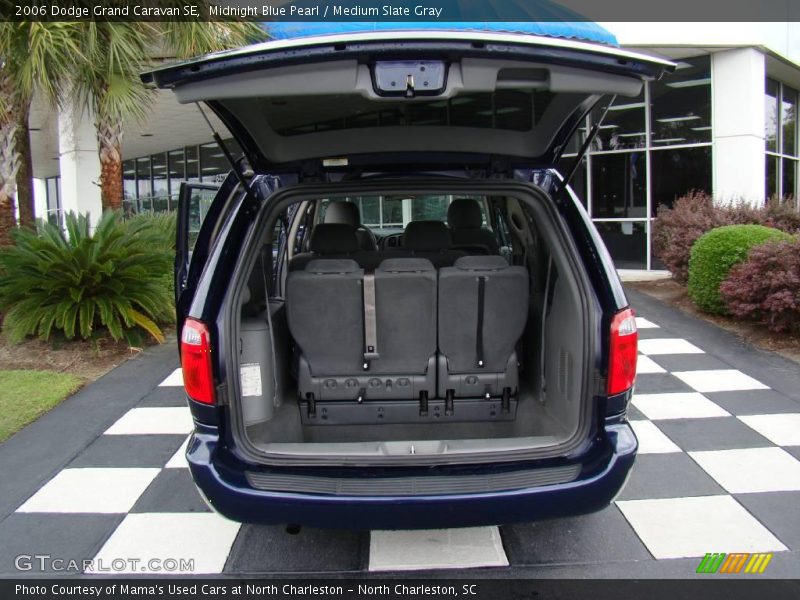 Midnight Blue Pearl / Medium Slate Gray 2006 Dodge Grand Caravan SE