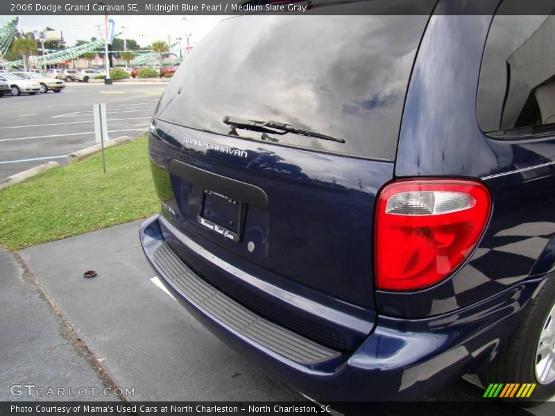 Midnight Blue Pearl / Medium Slate Gray 2006 Dodge Grand Caravan SE