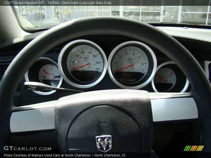 TorRed / Dark Slate Gray/Light Slate Gray 2007 Dodge Magnum SXT
