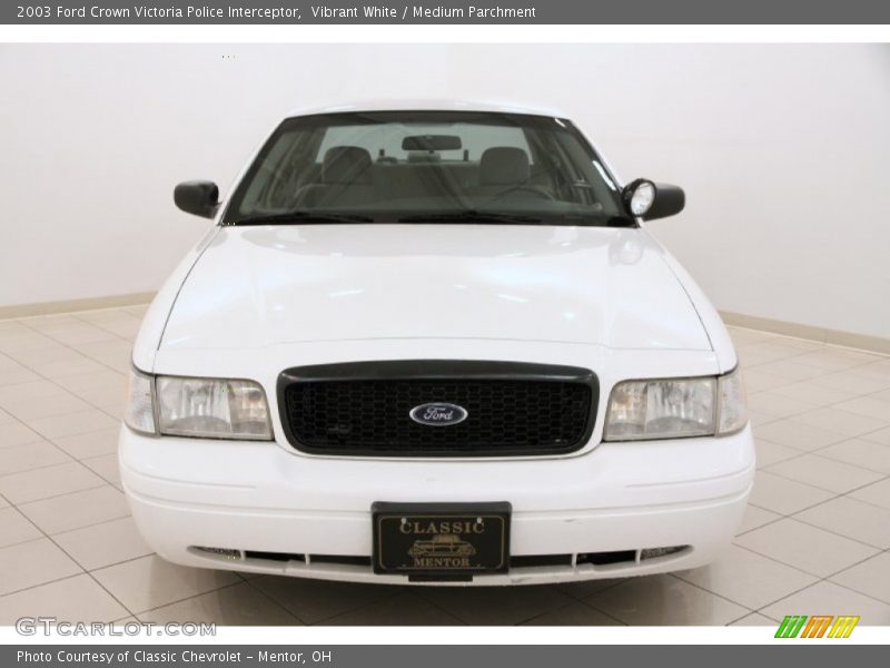 Vibrant White / Medium Parchment 2003 Ford Crown Victoria Police Interceptor