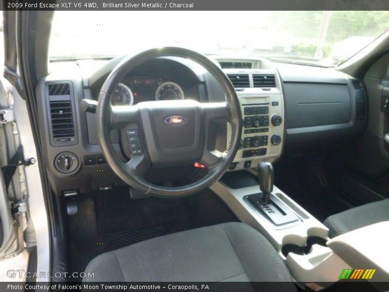 Brilliant Silver Metallic / Charcoal 2009 Ford Escape XLT V6 4WD