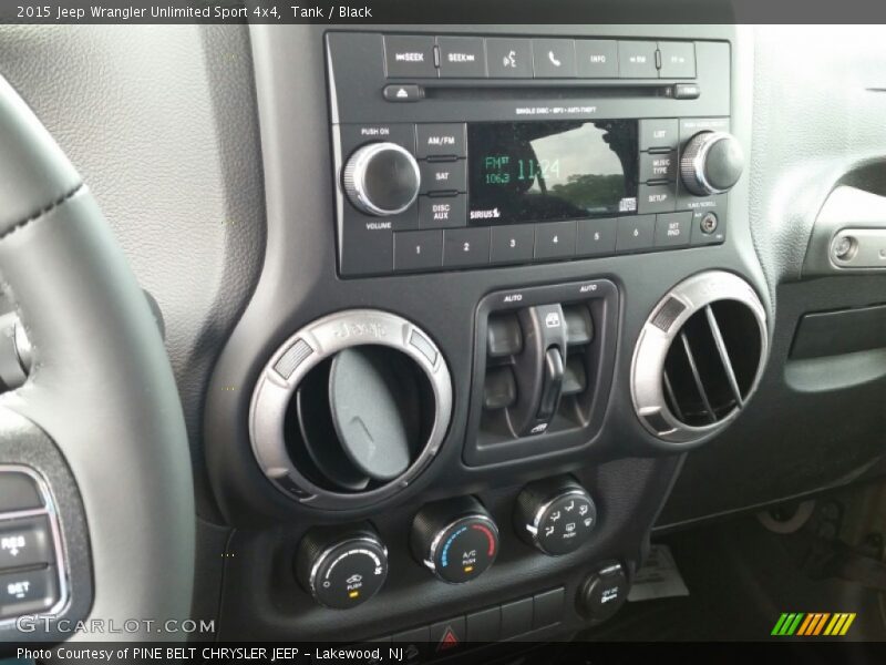 Tank / Black 2015 Jeep Wrangler Unlimited Sport 4x4