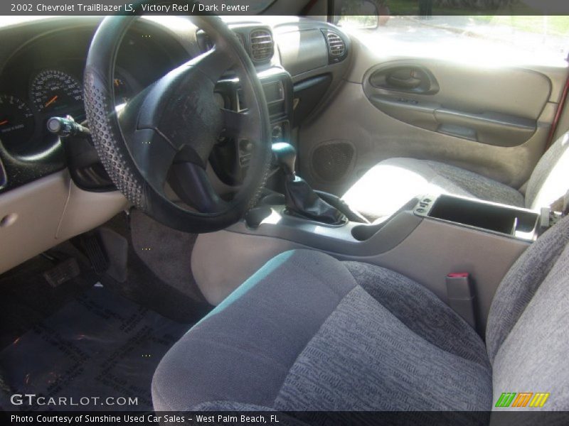 Victory Red / Dark Pewter 2002 Chevrolet TrailBlazer LS
