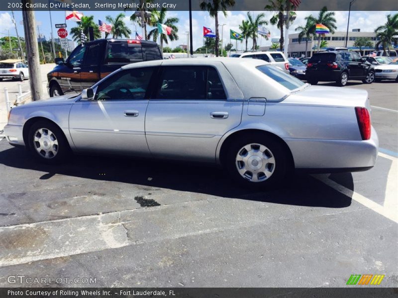 Sterling Metallic / Dark Gray 2002 Cadillac DeVille Sedan