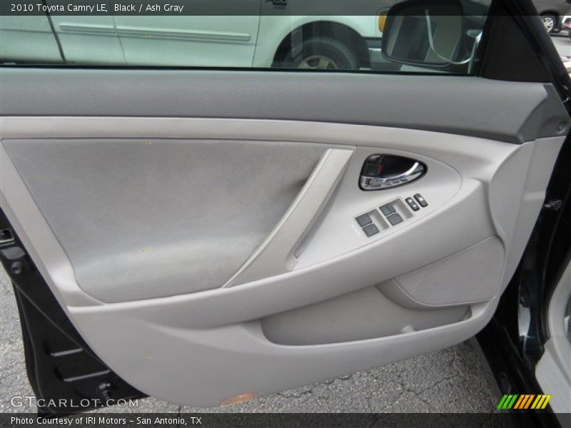Black / Ash Gray 2010 Toyota Camry LE