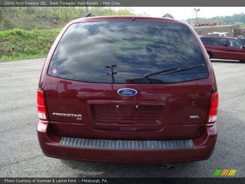 Dark Toreador Red Metallic / Flint Grey 2006 Ford Freestar SEL