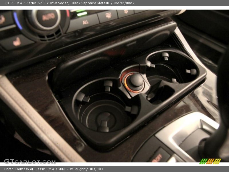 Black Sapphire Metallic / Oyster/Black 2012 BMW 5 Series 528i xDrive Sedan