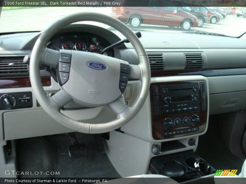 Dark Toreador Red Metallic / Flint Grey 2006 Ford Freestar SEL
