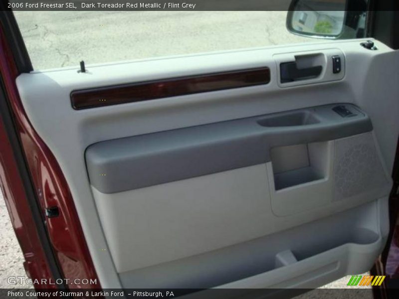 Dark Toreador Red Metallic / Flint Grey 2006 Ford Freestar SEL